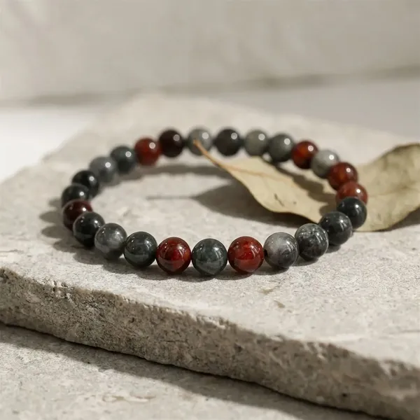 Deep_Green_With_Distinctive_Red_African_Blood_Crystal_Stone_Bracelet_
