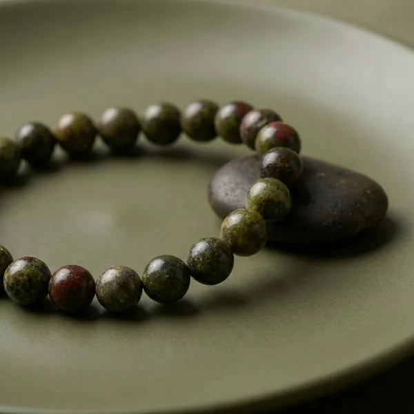 Deep_Green_And_Subtle_Red_Hues_Dragon_Blood_Jasper_Crystal_Stone_Bracelet_