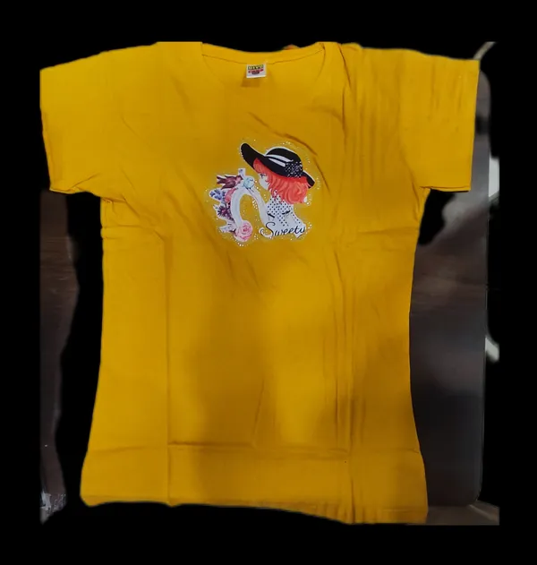 Yellow_Cotton_Regular_Fit_Tshirt_for_Girls