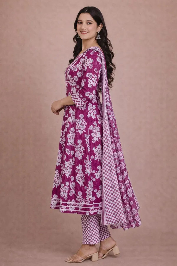 Purple_And_White_Premium_Cotton_Suit_For_Women