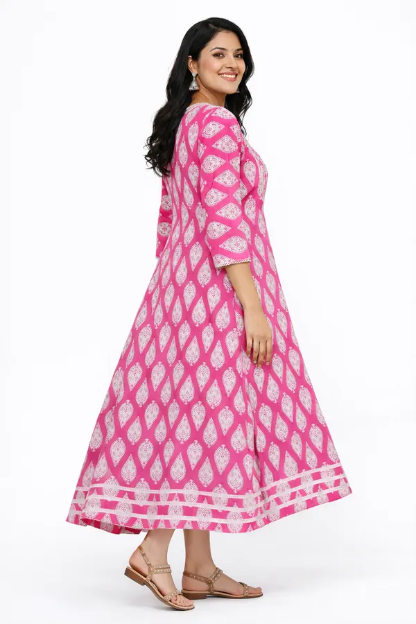 Pink_And_White_Premium_Cotton_Frock_Suit_For_Women