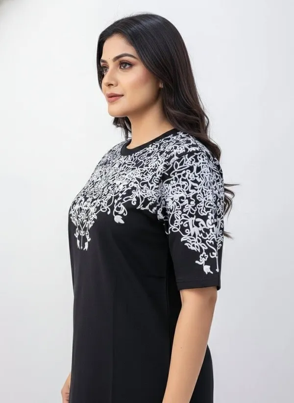 Black_Premium_Cotton_T-Shirt_For_Women