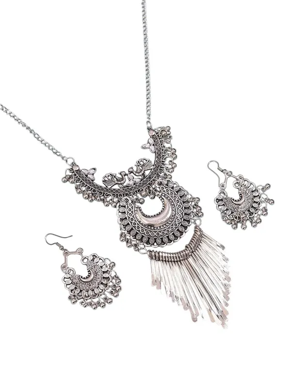 Oxidised_Silver_Tribal_Necklace_Set_And_Traditional_Ethnic_Jewelry_With_Matching_Earrings_For_Women