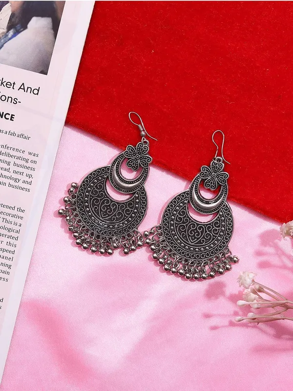 Oxidised_Silver_Traditional_Floral_Design_And_Antique_Finish_And_Hanging_Bells_Elegant_Statement_Jewelry_Chandbali_Earrings_For_Women