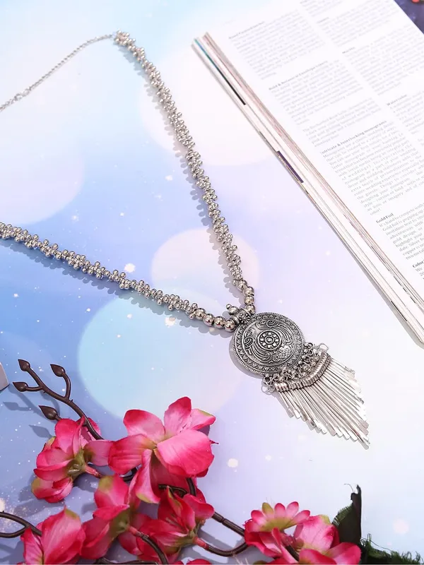 Oxidised_Silver_Tribal_Pendant_Necklace_With_Antique_Finish_Chain_And_Metal_Tassels_And_Traditional_Ethnic_Jewelry_For_Women