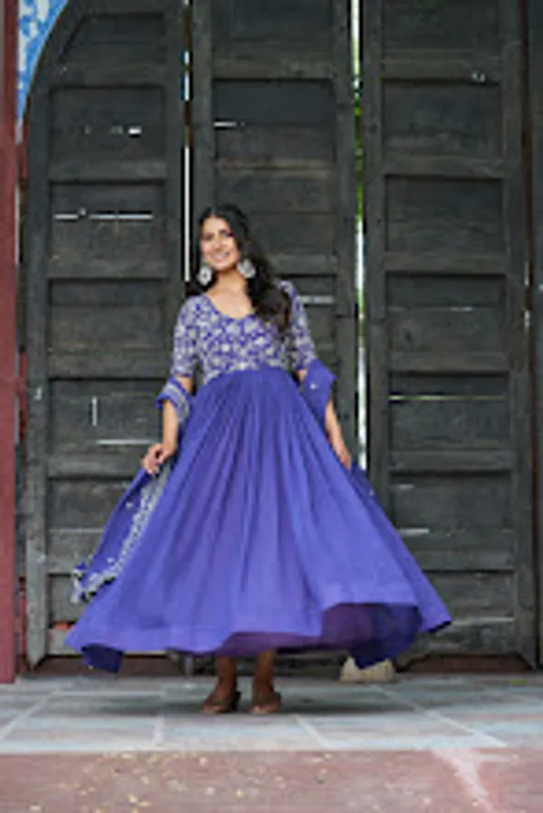 Purple_Faux_Blooming_Readymade_Gown_For_Women