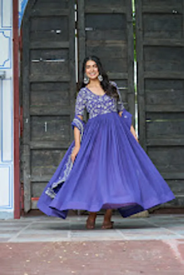 Purple_Faux_Blooming_Readymade_Gown_For_Women