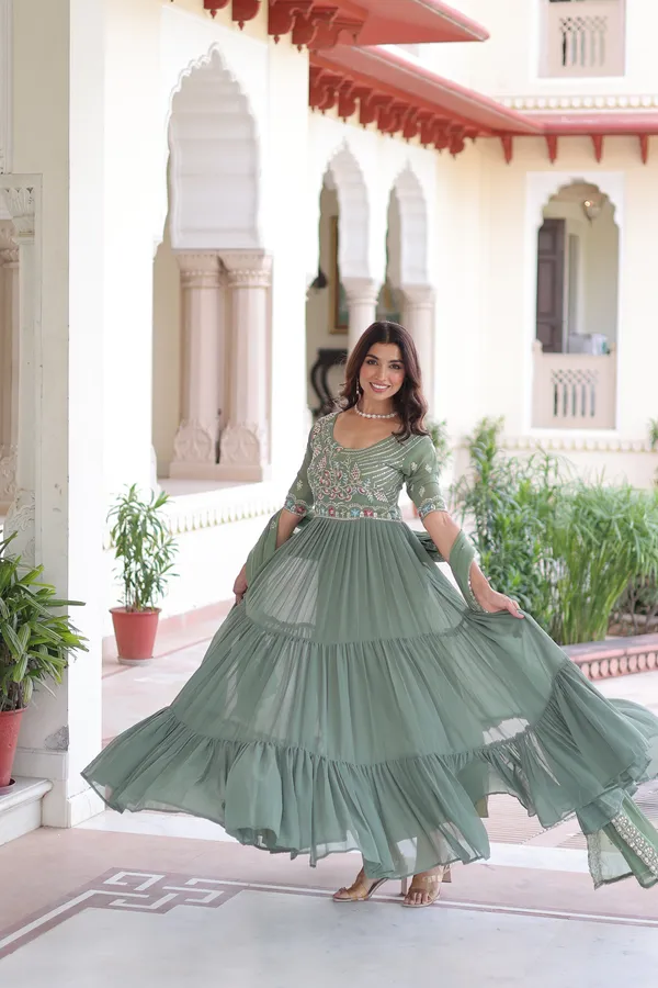 Pista_Faux_Blooming_Readymade_Gown_For_Women