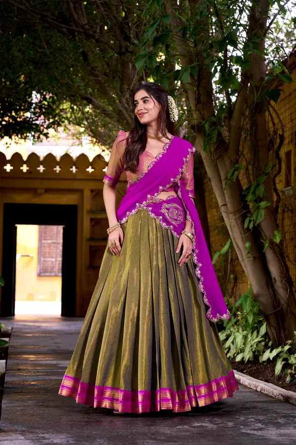 Pink_Kanchipuram_Silk_Lehenga_Choli_Set_With_Zari_Weaving_Work_And_Embroidered_Georgette_Dupatta_For_Women