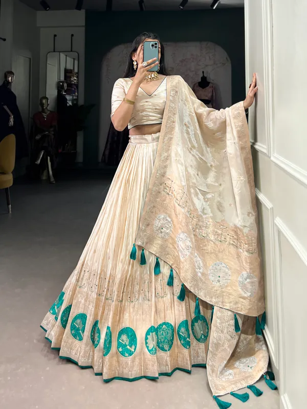 Green_Pure_Shimmer_Beige_Weaving_Work_Lehenga_Choli_Set_With_Dupatta_For_Women