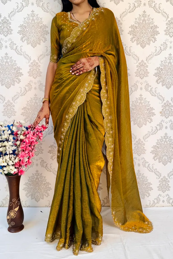Gold_Fandy_Chiffon_Graceful_Fendy_Saree_With_Jarkhan_Work_For_Women
