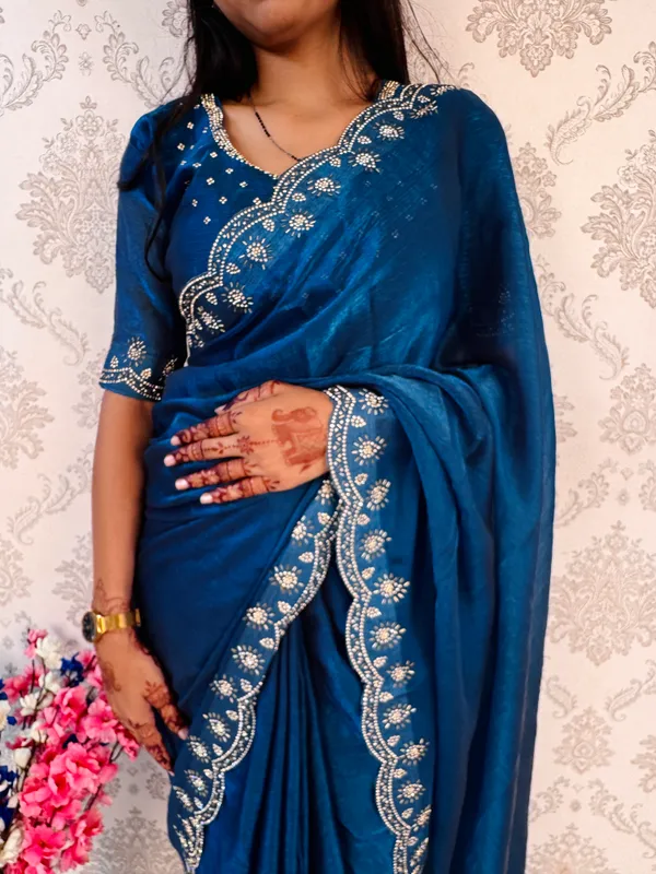 Peach_Fandy_Chiffon_Graceful_Fendy_Saree_With_Jarkhan_Work_For_Women