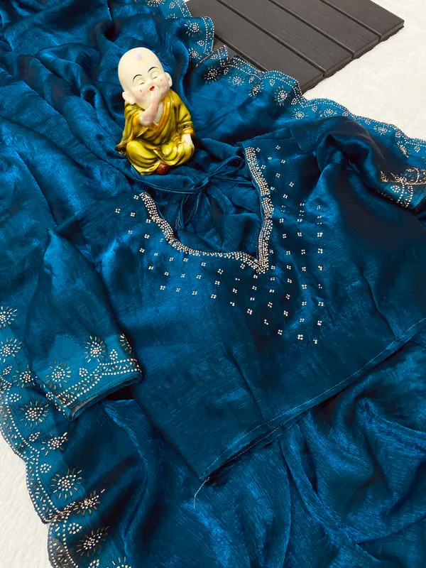 Peach_Fandy_Chiffon_Graceful_Fendy_Saree_With_Jarkhan_Work_For_Women