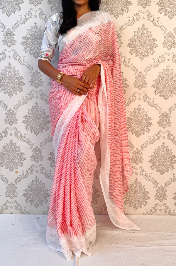 Gajari_Georgette_Classic_Polka_Elegance_Saree_For_Women