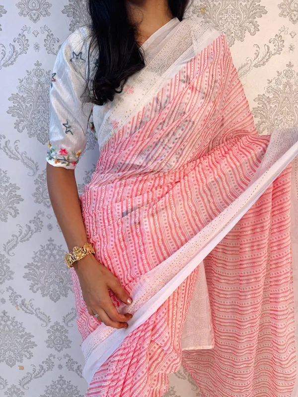Gajari_Georgette_Classic_Polka_Elegance_Saree_For_Women