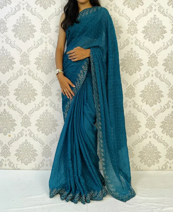 Blue_Embellished_Bollywood_Silk_Blend_Saree_For_Women