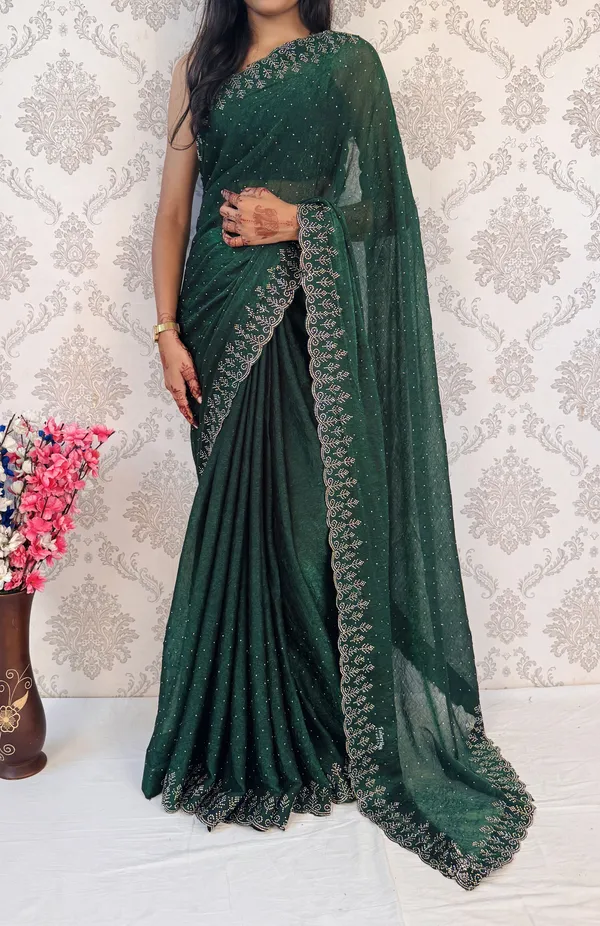 Green_Embellished_Bollywood_Silk_Blend_Saree_For_Women