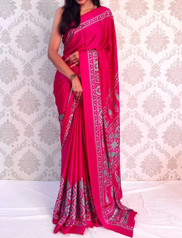 Pink_Printed_Bollywood_Satin_Saree_For_Women