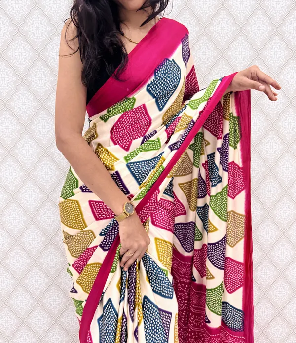 Multicolor_Printed__Geometric_Print_Bandhani_Satin__Silk_Blend_Saree_For_Women