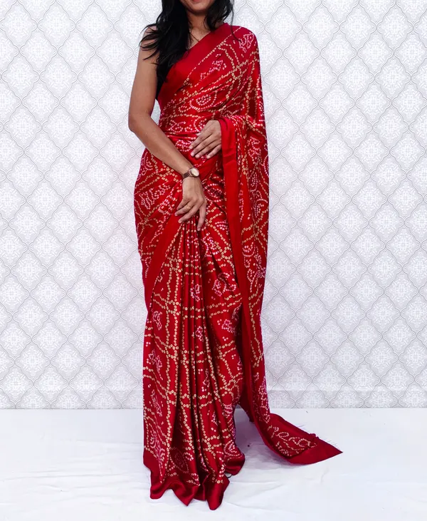 Red_Satin_Silk_Bandhani_Regal_Saree_For_Women