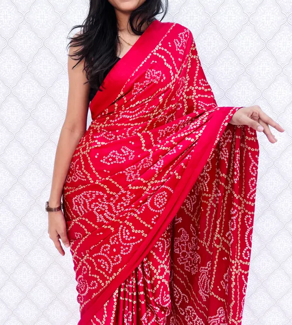 Red_Satin_Silk_Bandhani_Regal_Saree_For_Women