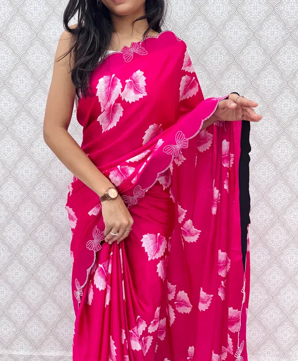 Pink_Chinon_Silk_Elegant_Floral_Prints_Saree_For_Women