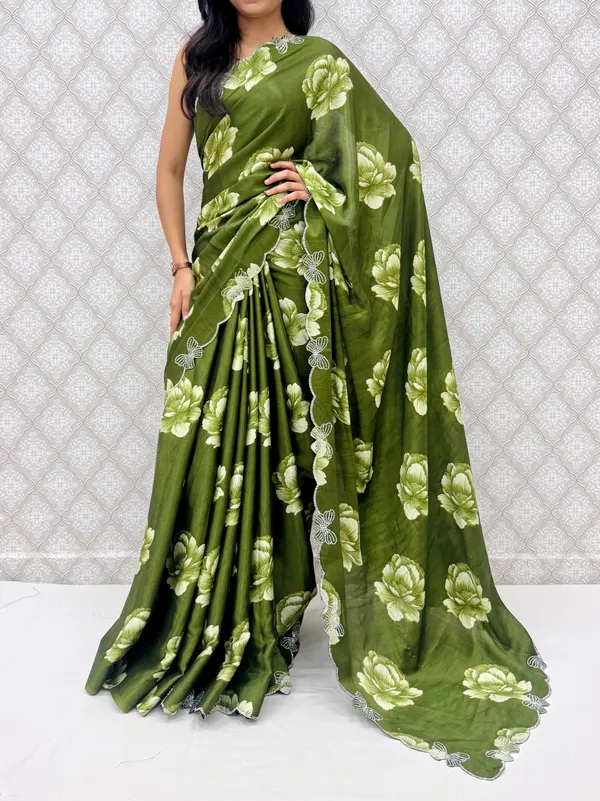 Mehendi_Chinon_Silk_Elegant_Floral_Prints_Saree_For_Women