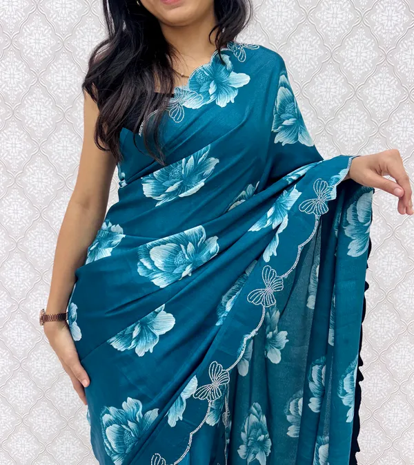 Rama_Chinon_Silk_Elegant_Floral_Prints_Saree_For_Women