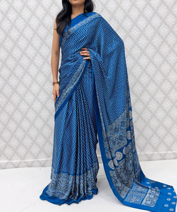 Blue_Satin_Silk_Classic_Chevron_Prints_Saree_For_Women