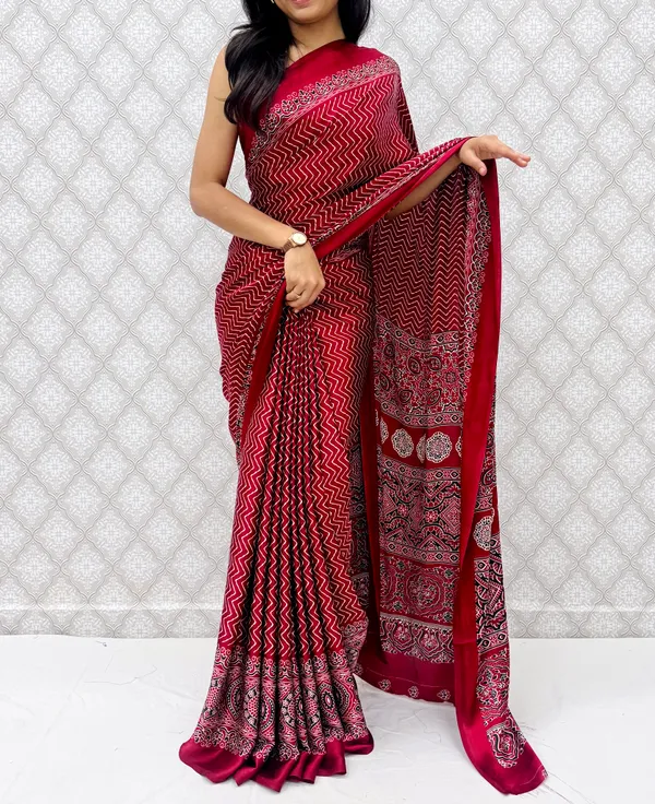 Maroon_Satin_Silk_Classic_Chevron_Prints_Saree_For_Women
