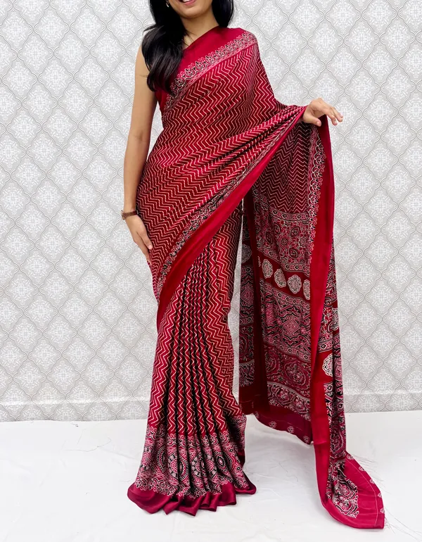 Maroon_Satin_Silk_Classic_Chevron_Prints_Saree_For_Women
