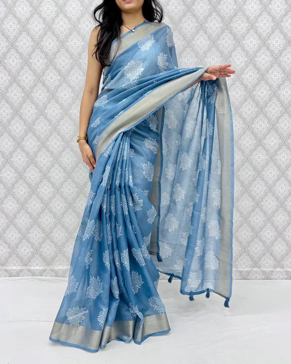 Timeless_Cotton_Silk_Saree_with_Shimmer_Accents_-_Grey