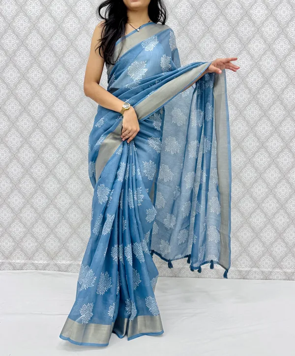 Timeless_Cotton_Silk_Saree_with_Shimmer_Accents_-_Grey