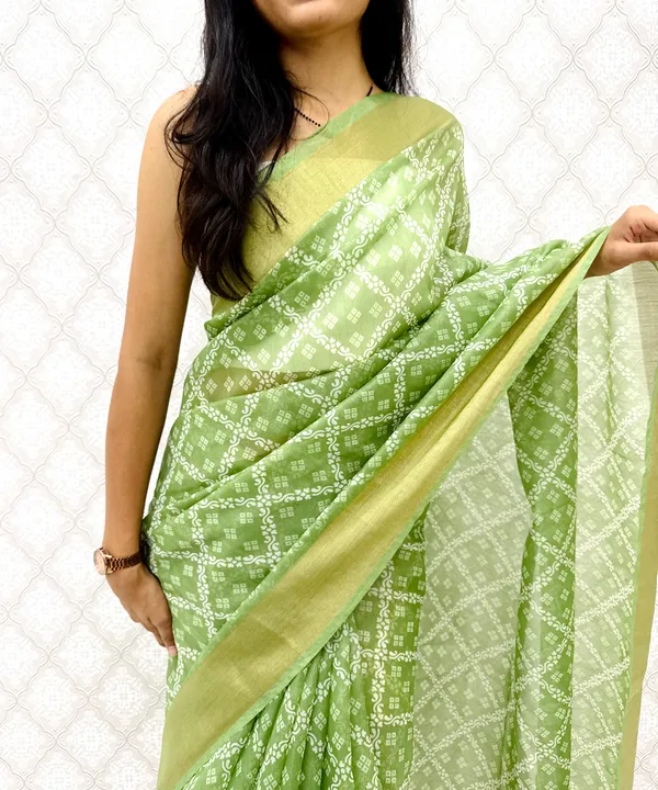Timeless_Cotton_Silk_Saree_with_Shimmer_Accents_-_Green