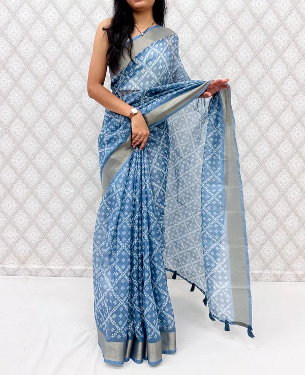Timeless_Cotton_Silk_Saree_with_Shimmer_Accents_-_Grey