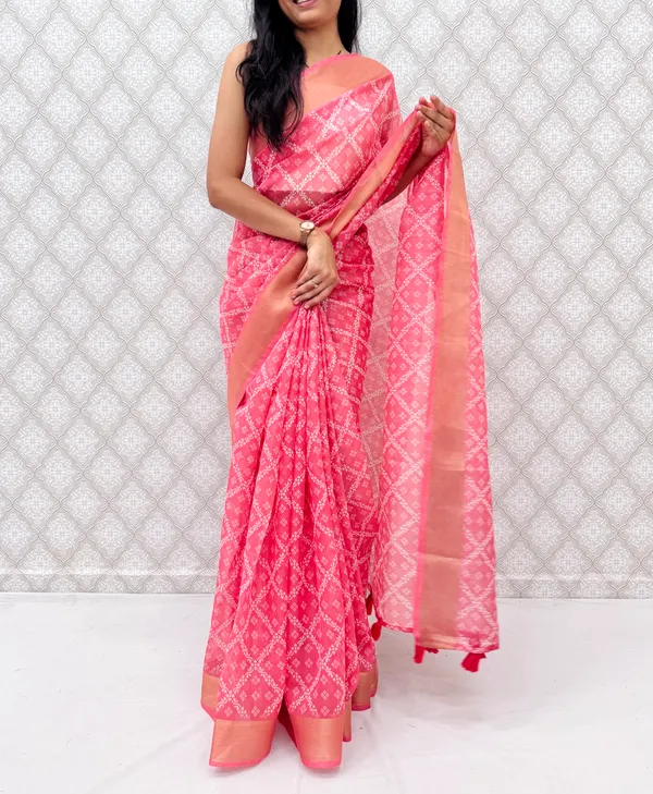 Timeless_Cotton_Silk_Saree_with_Shimmer_Accents_-_Peach