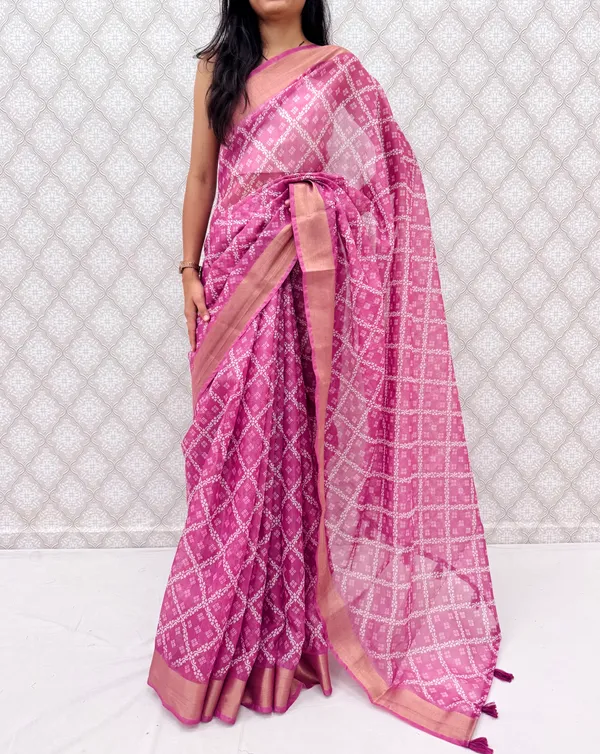 Timeless_Cotton_Silk_Saree_with_Shimmer_Accents_-_Magenta