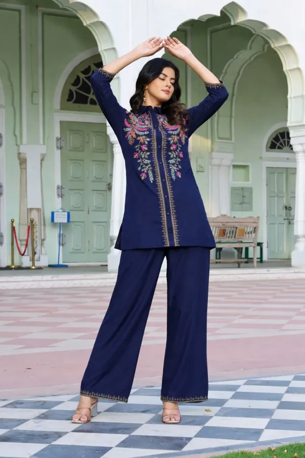 Navy_Blue_Embroidered_Cotton_Kurta_Pant_Set