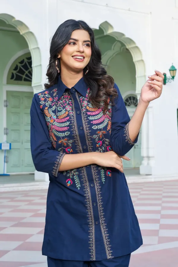Navy_Blue_Embroidered_Cotton_Kurta_Pant_Set