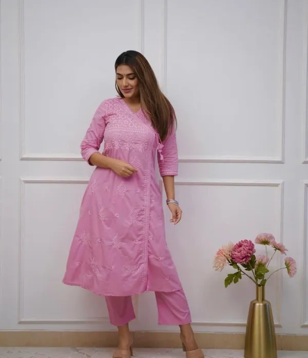 Pink_Embroidered_Cotton_Kurta_Pant_Se