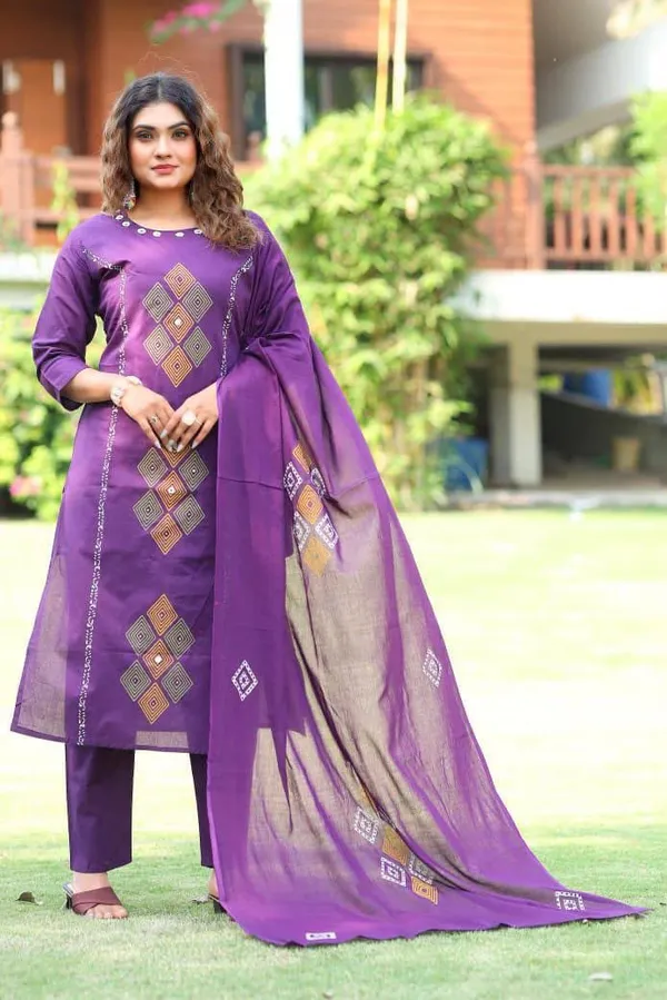 Purple_Embroidered_Kurta_Pant_Set_With_Dupatta_For_Women