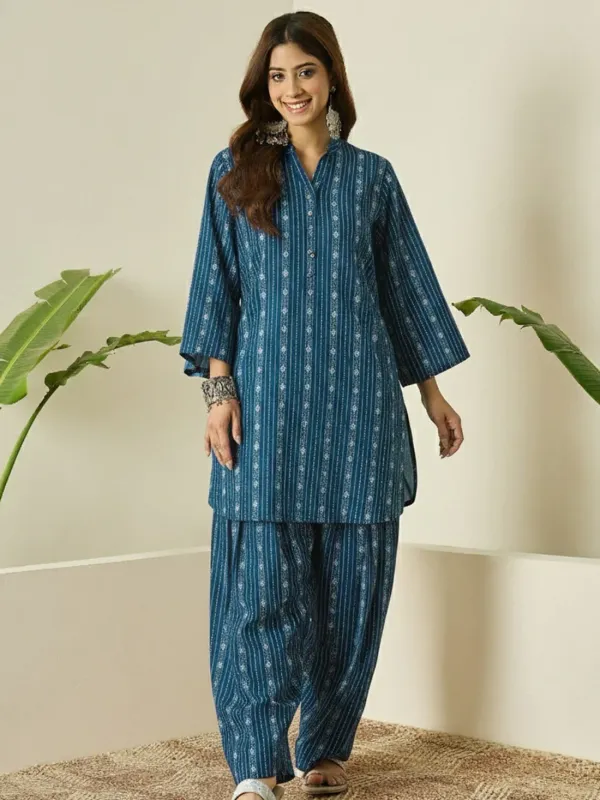 Teal_Blue_Printed_Cotton_Kurta_Pant_Set