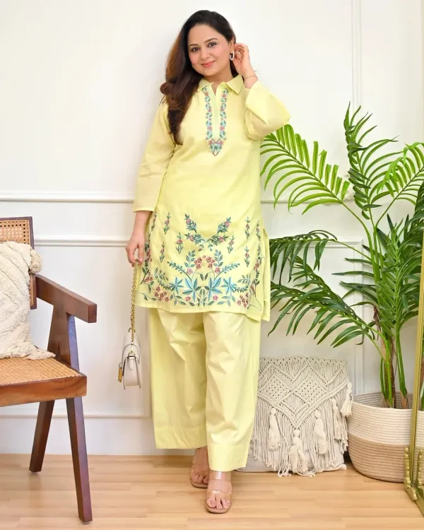 Yellow_Floral_Embroidered_Kurta_Pant_Set_For_Women