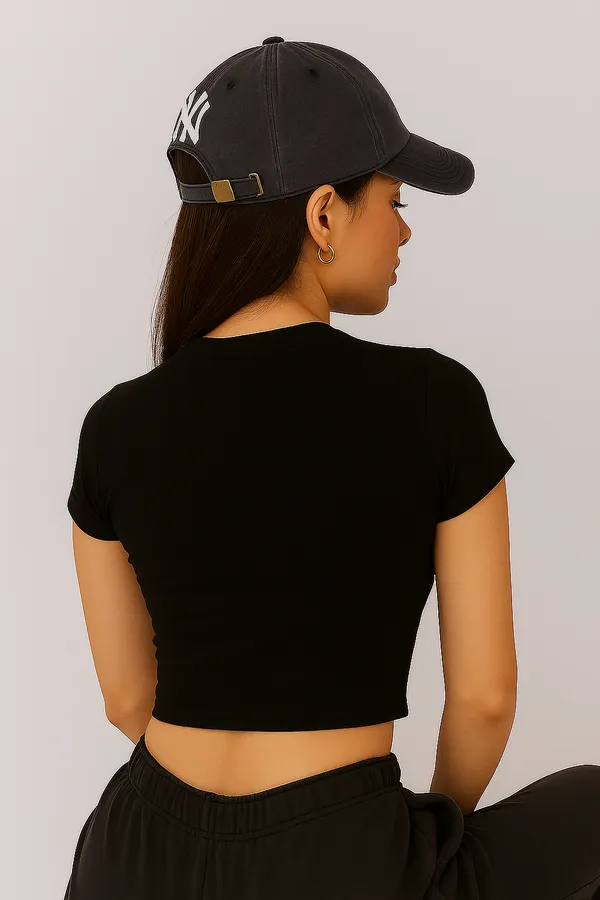 Women_Fitted_Crew_Neck_Crop_Top