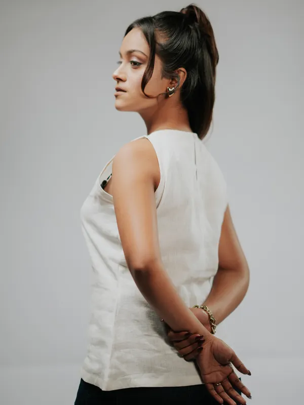 White_Sleeveless_Top_With_Back_Slit_Detail