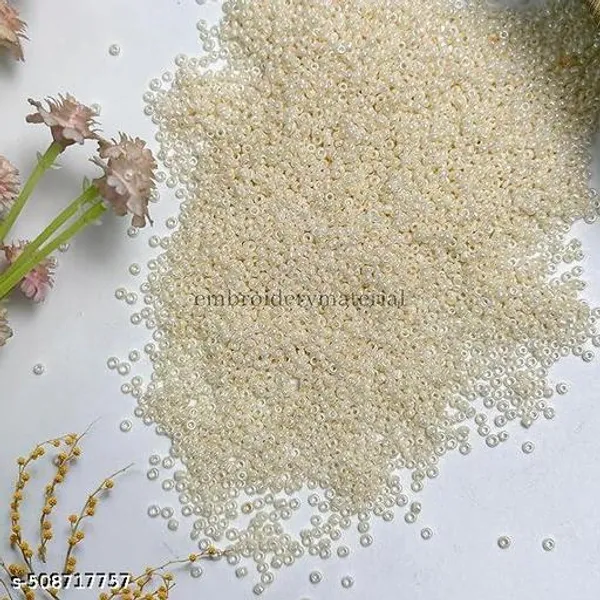 Cream_colour_Glass_Seed_Beads_for_Embroidary_work