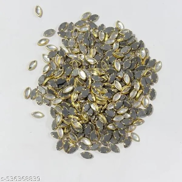 Silver_Glass_Kundan_Stones_in_Flat_Back_Mounts_Eye_Shape_8x4MM