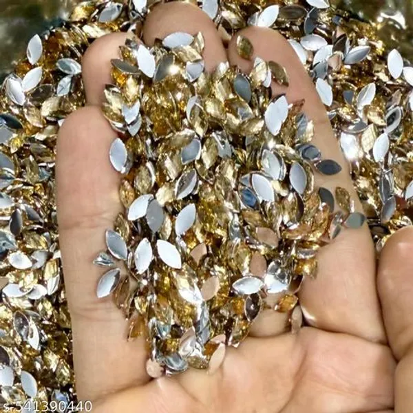 Golden_Eye_Shape_Kundan_Changla_Stones