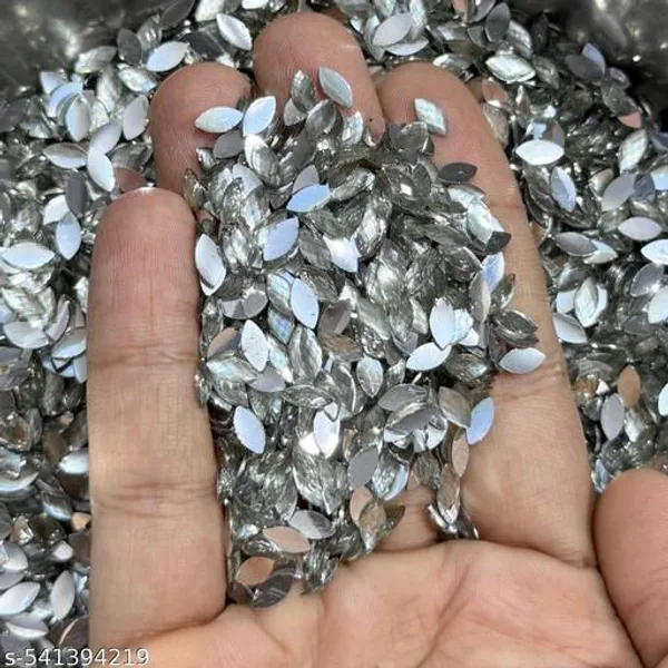 Silver_Eye_Shape_Sticking_Stones_Changla