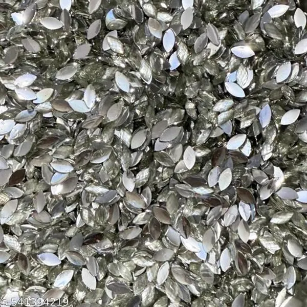 Silver_Eye_Shape_Sticking_Stones_Changla